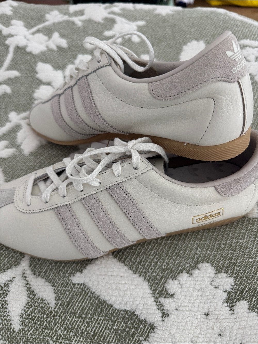 Adidas Originals Paris Leather Sneakers Off White Gray Men’s 8 1/2 Women’s 9.5 - Picture 2 of 7